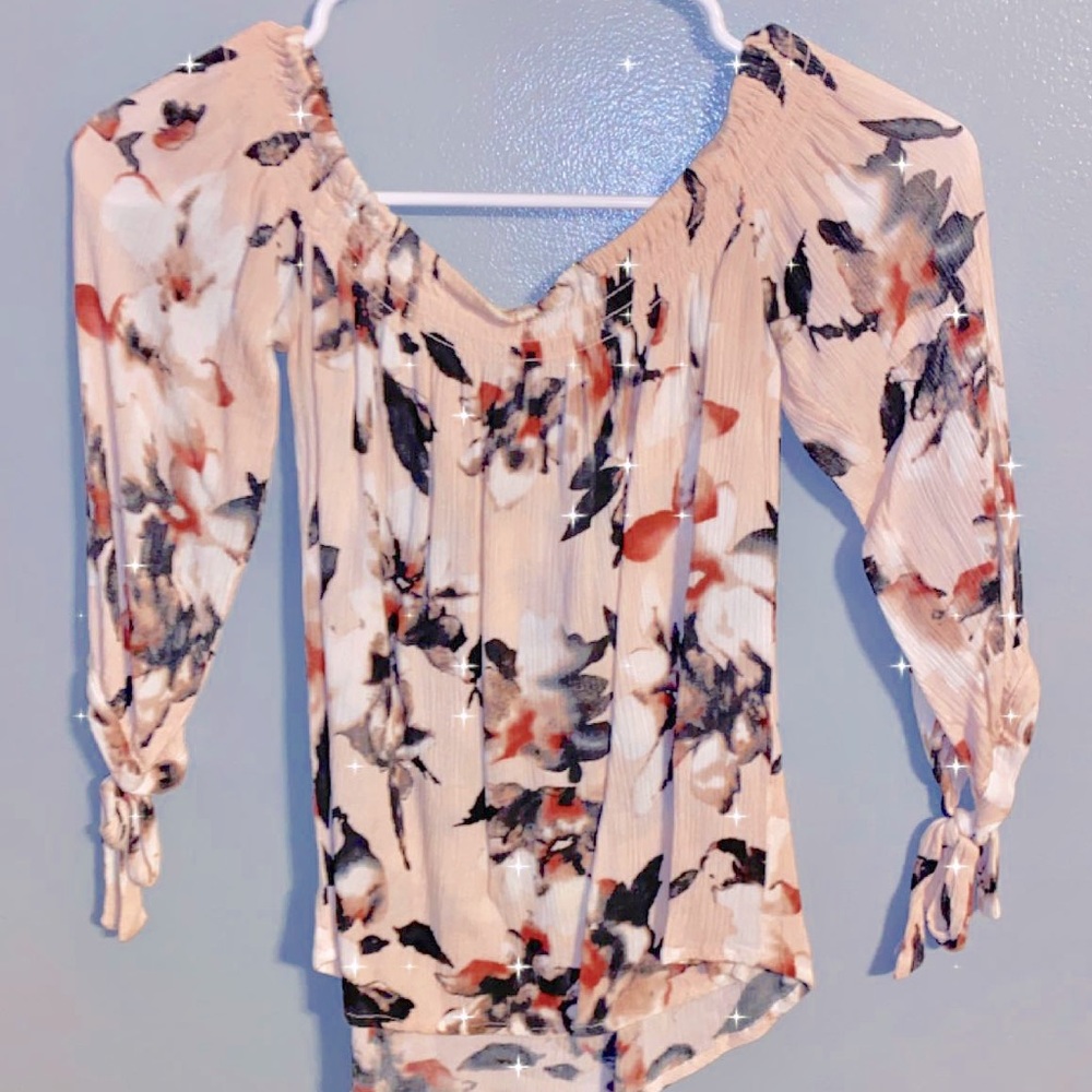 Around The Shoulder Long Sleeve